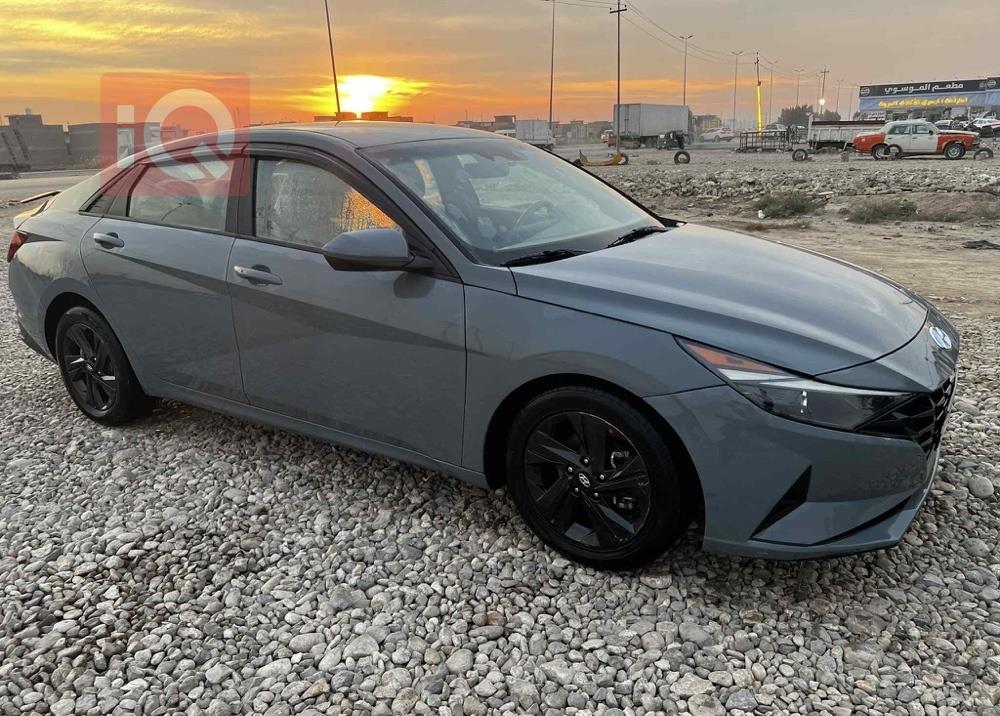 هیوندای ئەلەنترا